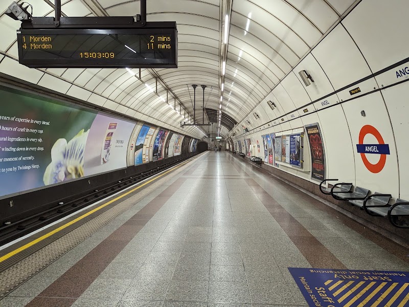 Angel Station & The Longest Escalator